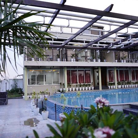 Fun O Farm Luxury Farm Villa Indore Buitenkant foto