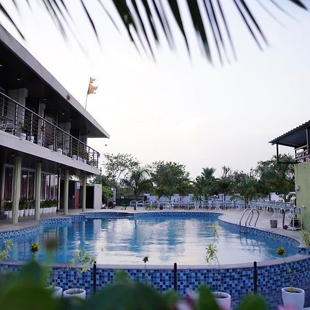 Fun O Farm Luxury Farm Villa Indore Buitenkant foto