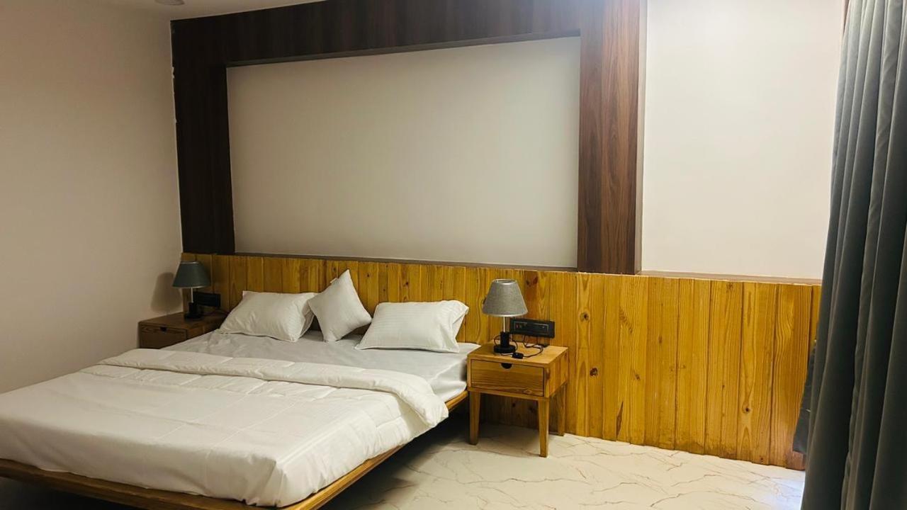 Fun O Farm Luxury Farm Villa Indore Buitenkant foto