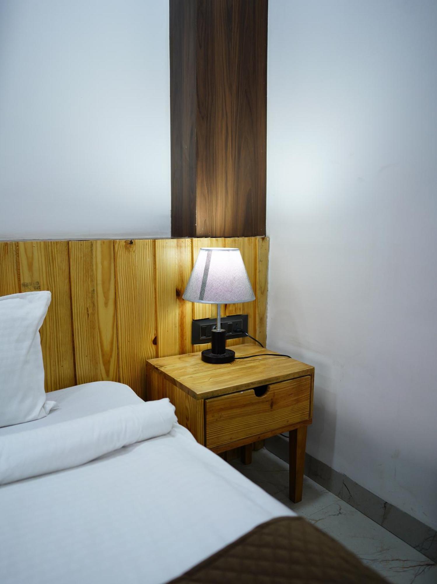 Fun O Farm Luxury Farm Villa Indore Buitenkant foto