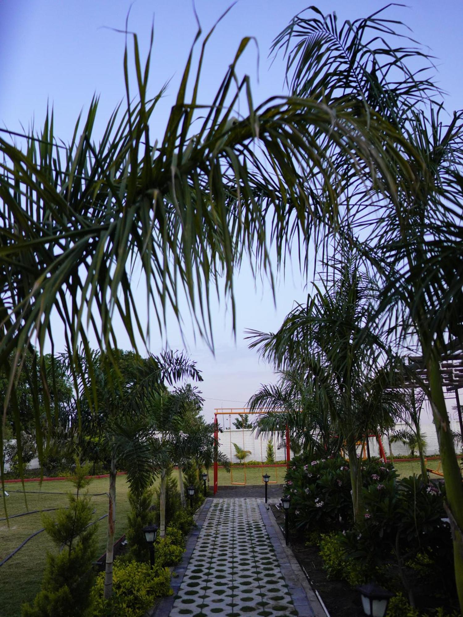 Fun O Farm Luxury Farm Villa Indore Buitenkant foto