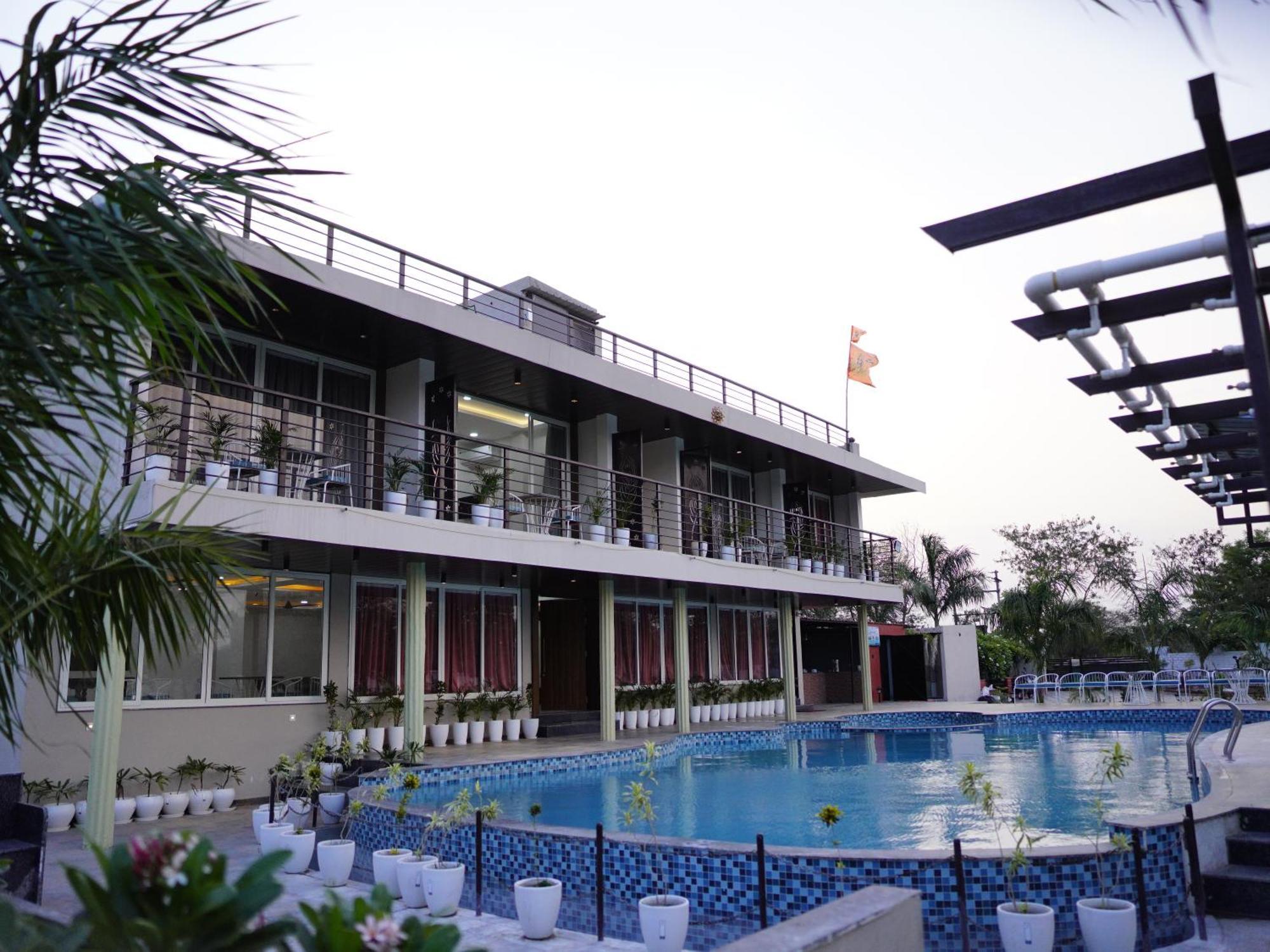 Fun O Farm Luxury Farm Villa Indore Buitenkant foto