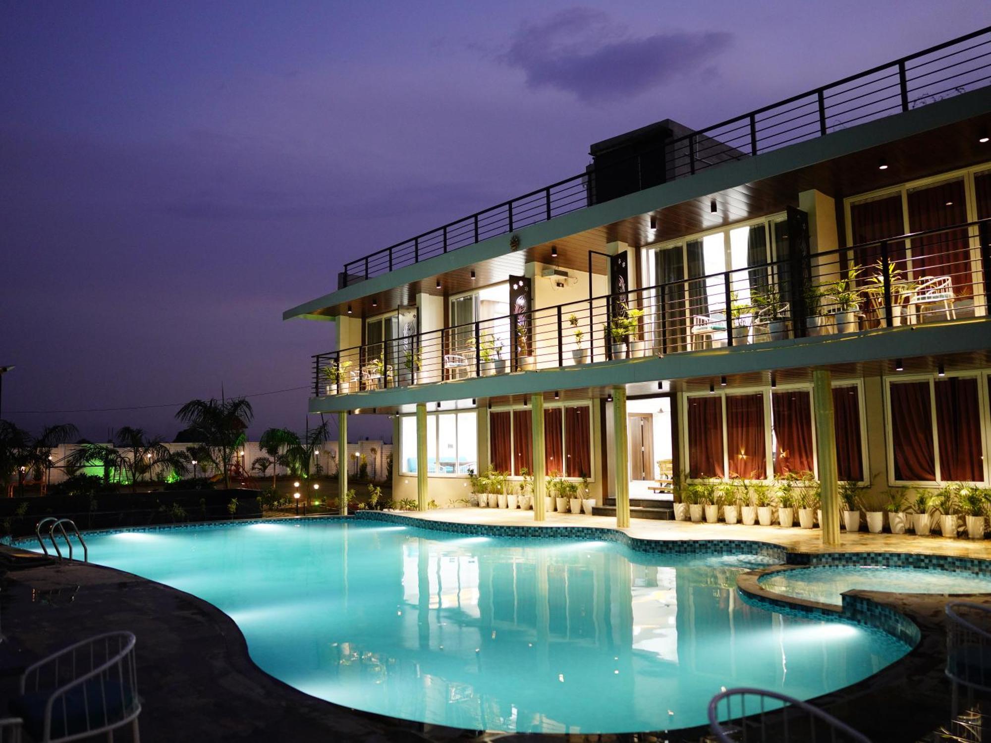 Fun O Farm Luxury Farm Villa Indore Buitenkant foto